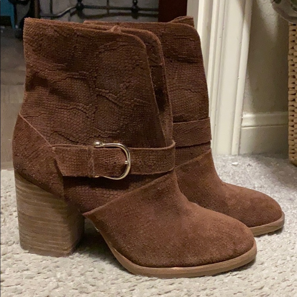 Isola leather booties